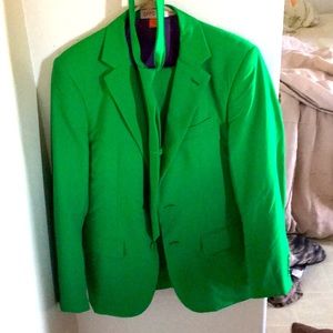Green suit with tie
